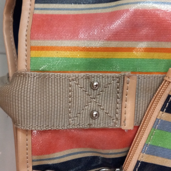 Satchel - Picture 9 of 16